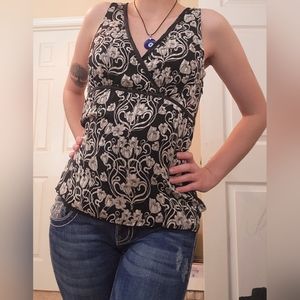 Y2k b&w floral top